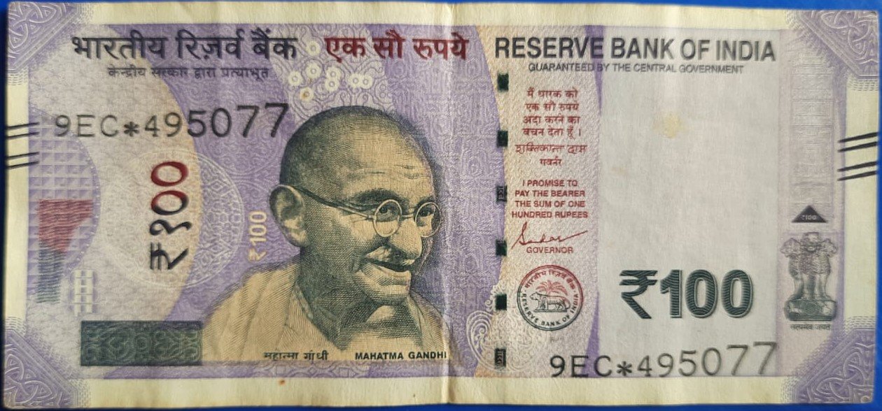 100 Rupees star note